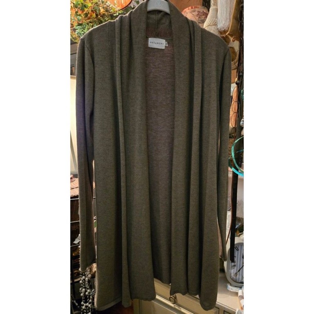 WT # 2004 Ladies Med/large Pretty Dreamers Green Open Front Tunic Cardigan